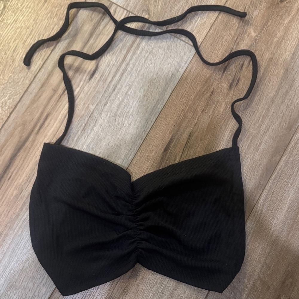 Black Ruched Tie-Back Crop Top